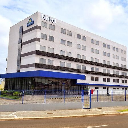 Days Inn By Wyndham Cascavel Каскавел Экстерьер фото